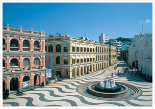 マカオ日帰り観光（昼食付）