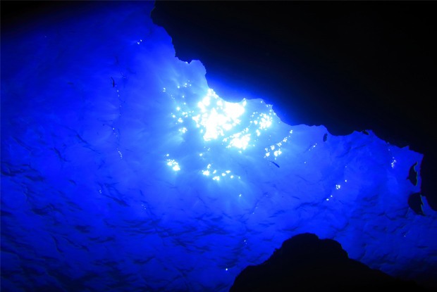 これぞミクロネシア版青の洞窟！サイパンその神秘的なグロットの魅力とは