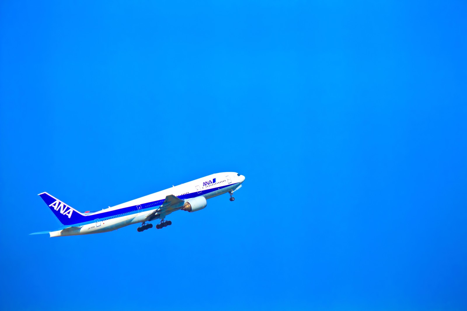 グアムへの飛行時間はどのくらい 空港ごとの路線や航空券の値段などを紹介 Tripiteasy