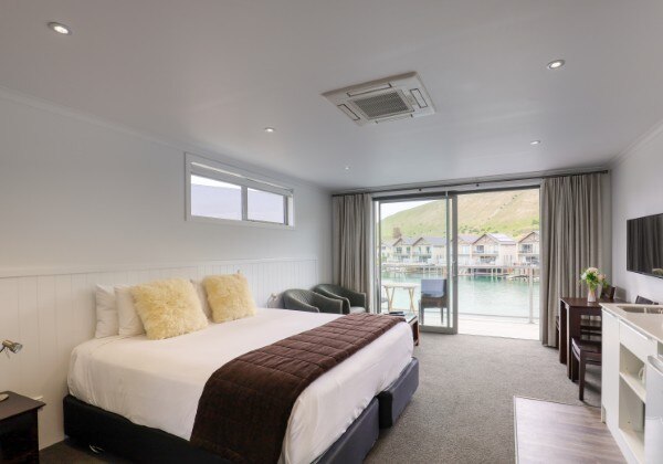 Superior Double Studio