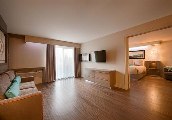 Suite King Kitchenette