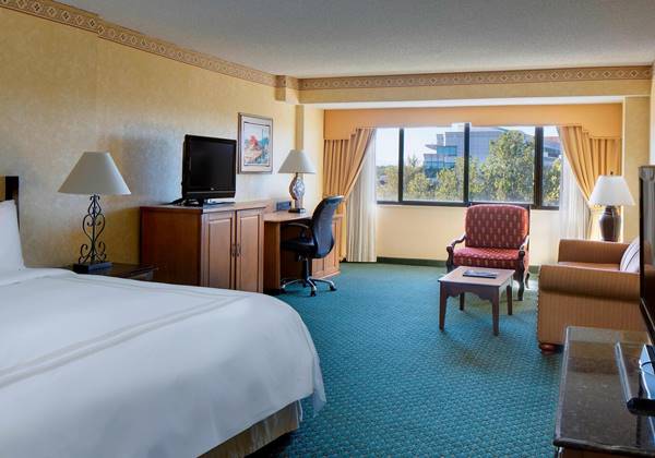 Guest room