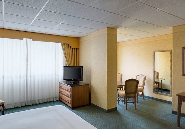 Guest room