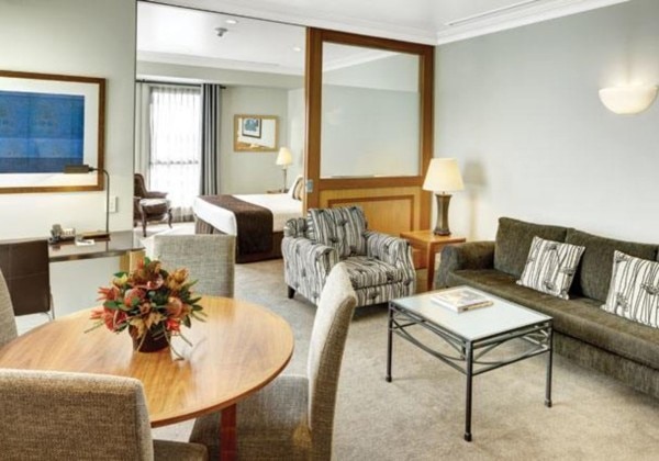 Deluxe 1Bedroom Apartment with Harbour