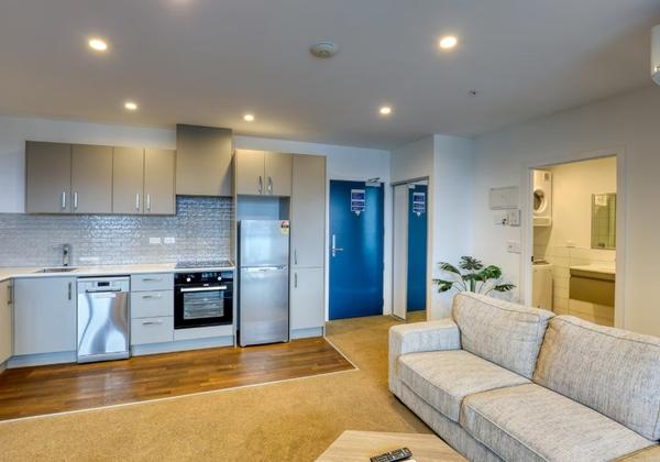 2 Bedroom Apartment
