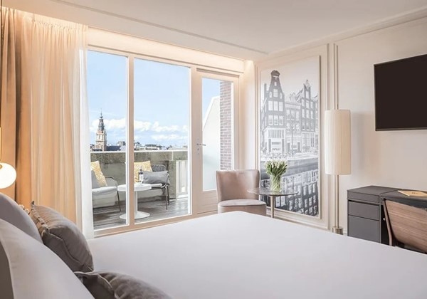 Rooftop Terrace Premium