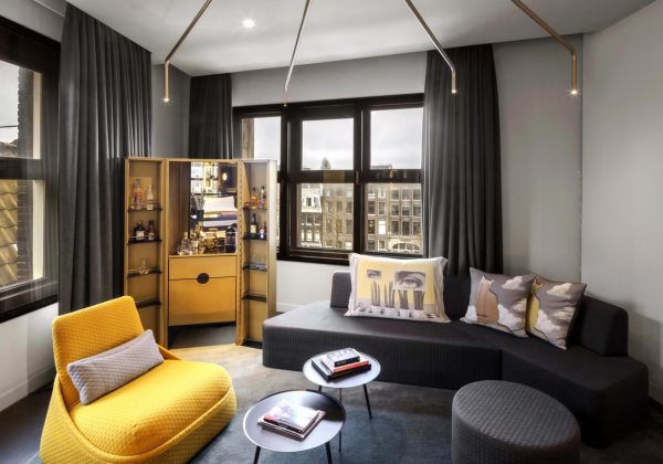Studio Bank Suite