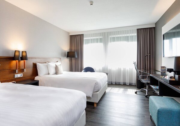 Business Superior Queen/Queen Room