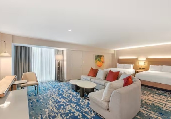 2 Queen Beds Studio Suite