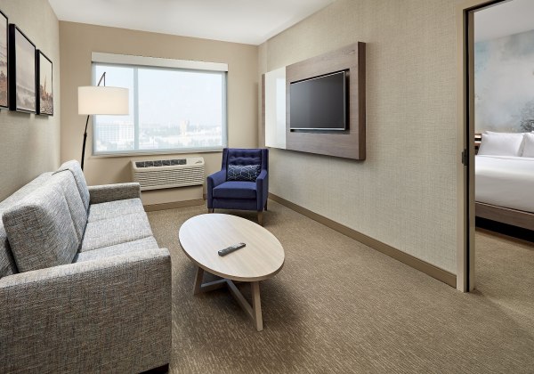 1-Bedroom 2 Queen Suite