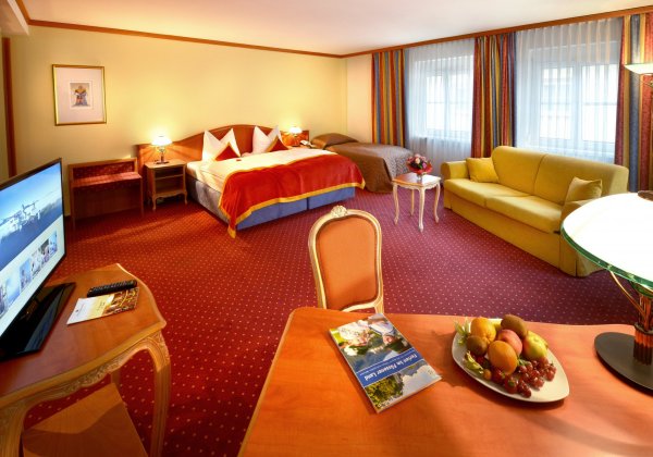 Guest room