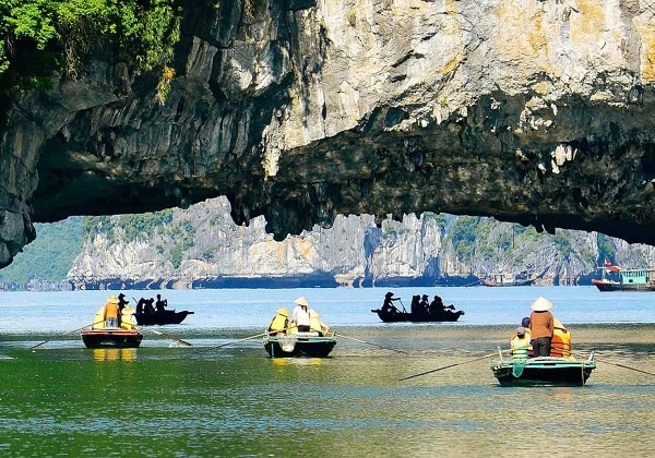 Dark and Bright Cave