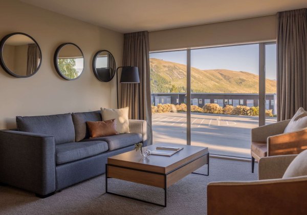 2 Bedroom Mountain View Suite