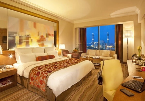 Grand Deluxe Room