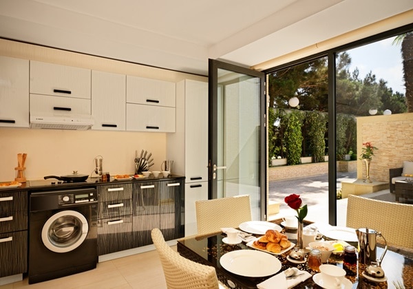 Three Bedroom Cottage - Kitchen