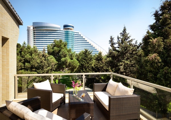 Three Bedroom Cottage - Terrace