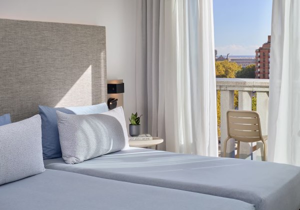 The Studio with Balcony