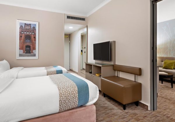 2 Twin Suite