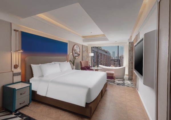 Executive with Jacuzzi