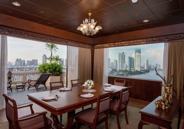 2 Queen Bed Executive Terrace Suite