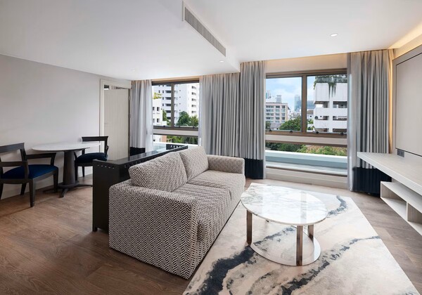1 Bedroom Suite