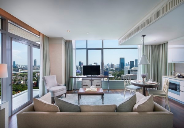 1 Bedroom Corner Suite