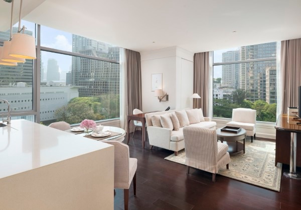 1 Bedroom Corner Prestige