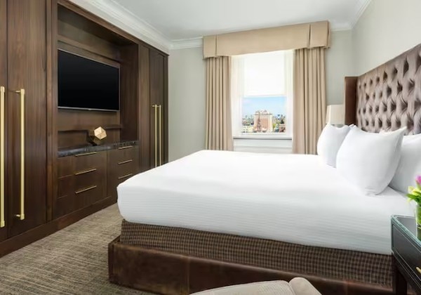 Presidential 1Bedroom Suite