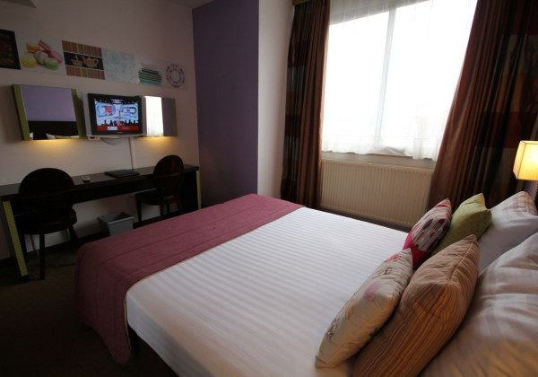 Standard Double Grand Place