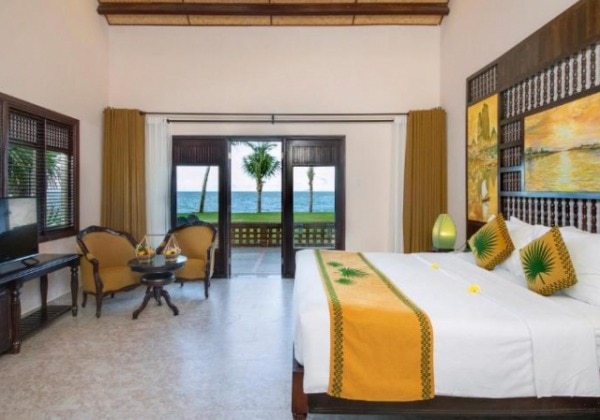 Bungalow Beach Front