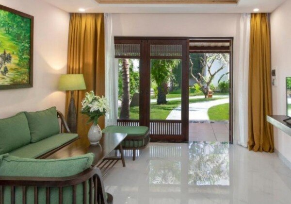 2Bedroom Villa with Garden View