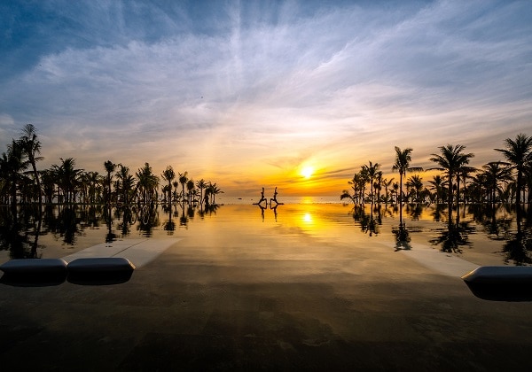 Infinity Swimming Pool