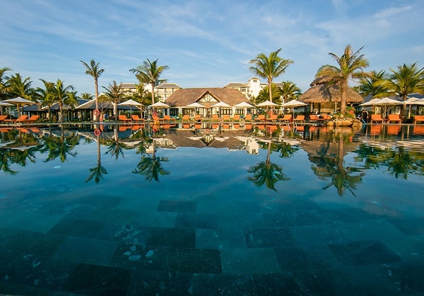 Infinity Swimming Pool