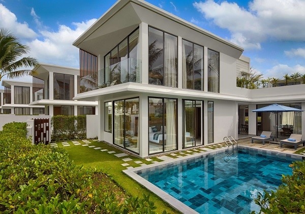 3-Bedroom Pool Villa Garden View