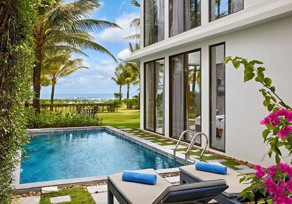 3-Bedroom Beachfront Pool Villa