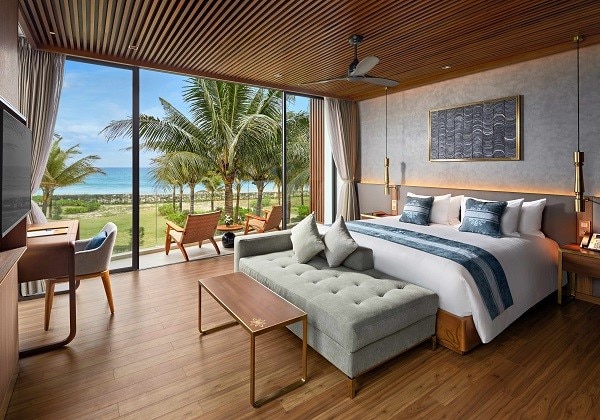 3-Bedroom Beachfront Pool Villa