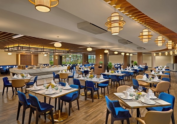 Royal Café & Restaurant