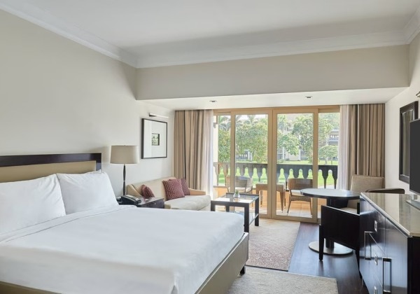 Deluxe  Partial Pyramid view