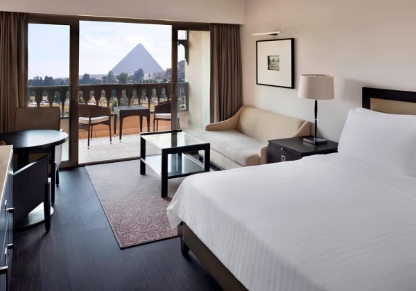 Deluxe Pyramids View