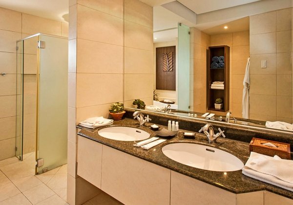 Seafront Junior Suite