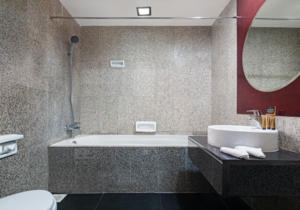 Executive Bathroom