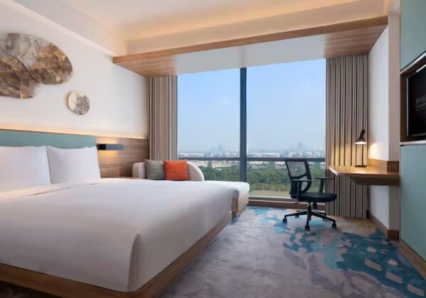 King Guest Room High Floor