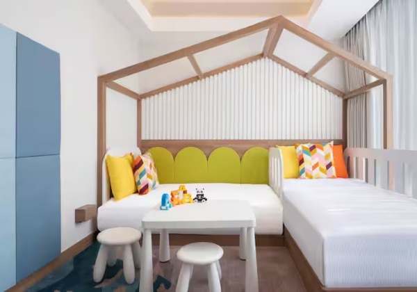 King Family Suite
