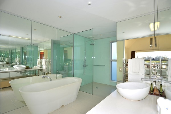 Quay Room Bathroom