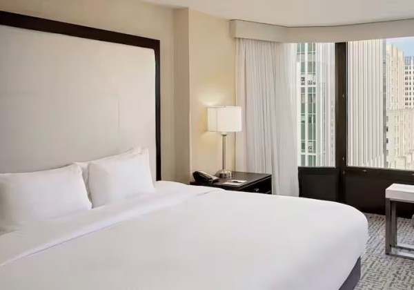 High Floor Chicago City View