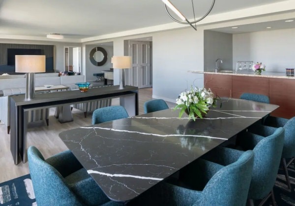 VIP Suite Premier Tower