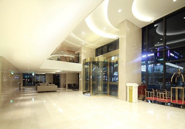 Lobby 3