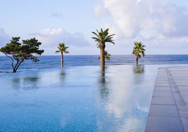 ESTUARY Pool(Infinity Outdoor Pool)