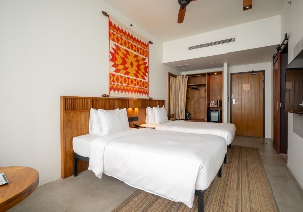 Deluxe Sea view bath & terrace