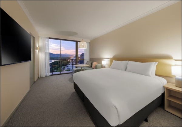 Premium Twin Balcony Room